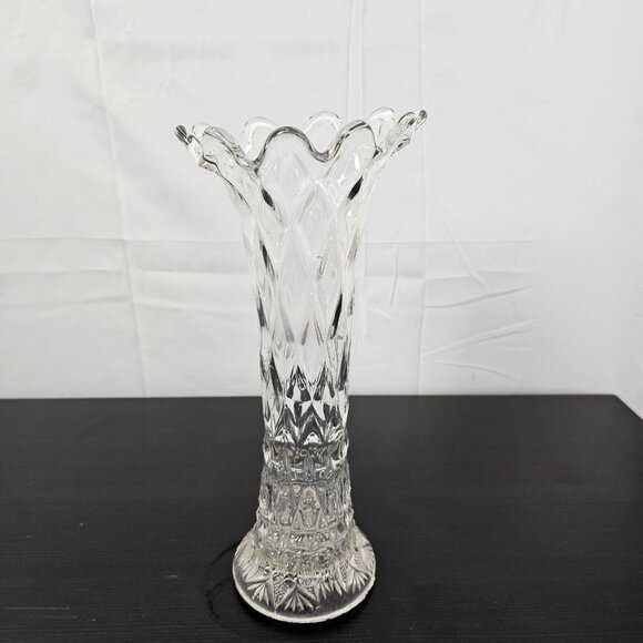 Vintage Clear Pressed Glass Trumpet Vase Scalloped Ruffle Rim Elegant Decor - Picture 2 of 8